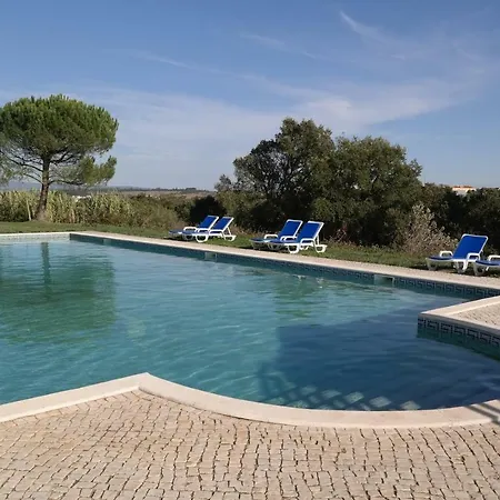 Bed and breakfast Jema-holidays Usseira