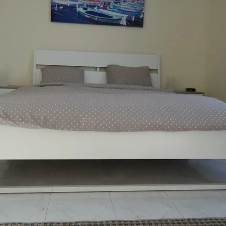 Bed and breakfast Jema-holidays 3*
