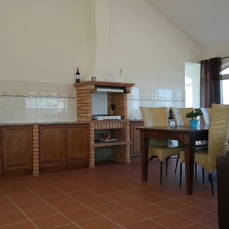 Jema-holidays Bed and breakfast Usseira